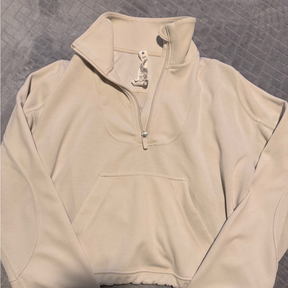 Lululemon brushed softstreme half zip ribbed - SIZE 6